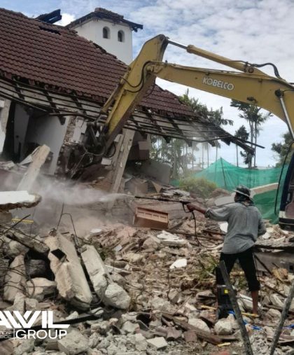 อนาวิล รื้อถอนบ้าน หมู่บ้านเลคไซด์วิลล่า2 6